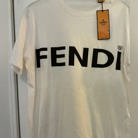 FENDI Authentic Vintage Unisex Logo Short Sleeve Tee New w Tags GB Size 12 Small - Picture 2 of 16